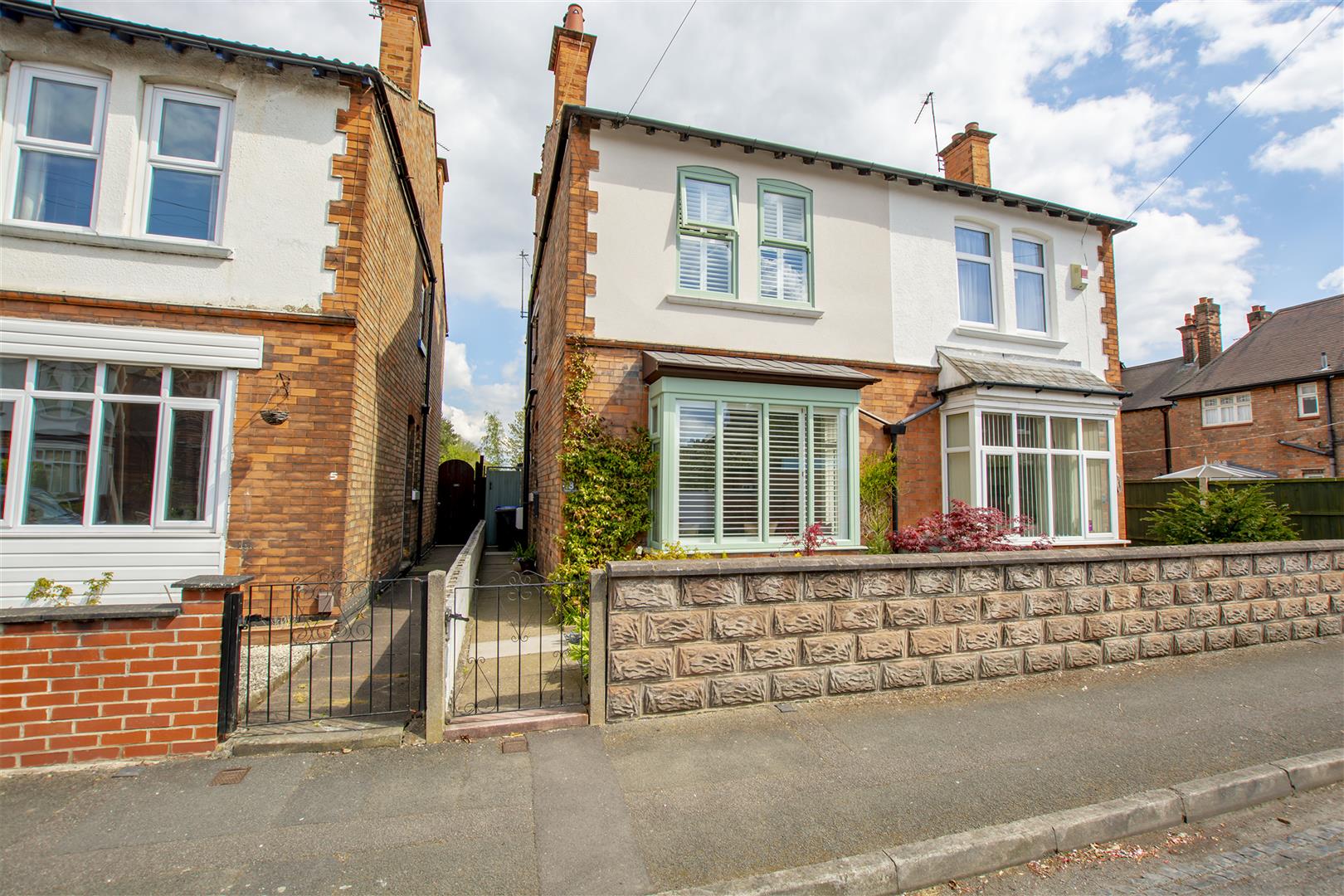Charlton Avenue, Long Eaton Robert Ellis Estate Agents